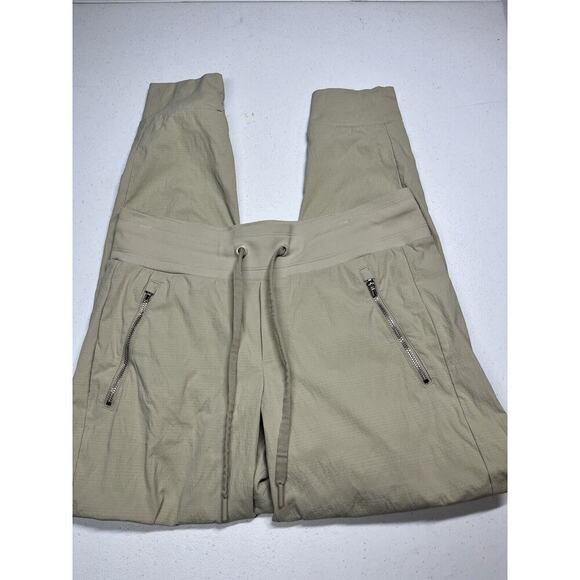 Athleta Tan Trekkie North Active Casual Simple Minimalist Jogger Womens 6 - Picture 1 of 9
